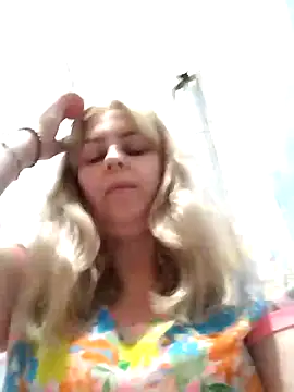 Lady nice cat online show from January 9, 3:44 pm