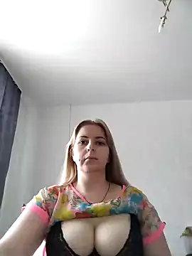 Lady nice cat online show from January 30, 3:55 am