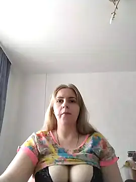 Lady nice cat online show from January 31, 3:52 am