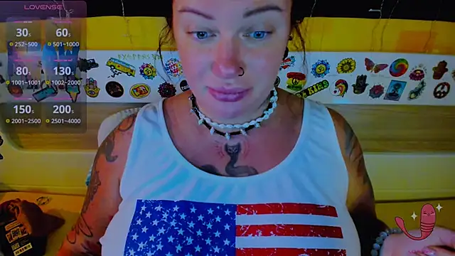 Snapshot of EllieOz chatting on September 20, 12:39 pm EllieOz online show from September 20, 12:39 pm