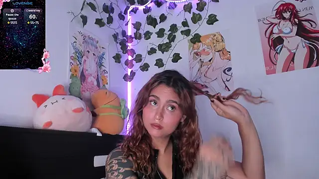 Violette-Ramirez01 online show from January 8, 7:45 pm