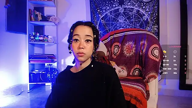 Snapshot of ela_0 chatting on February 2, 10:14 am ela 0 online show from February 2, 10:14 am