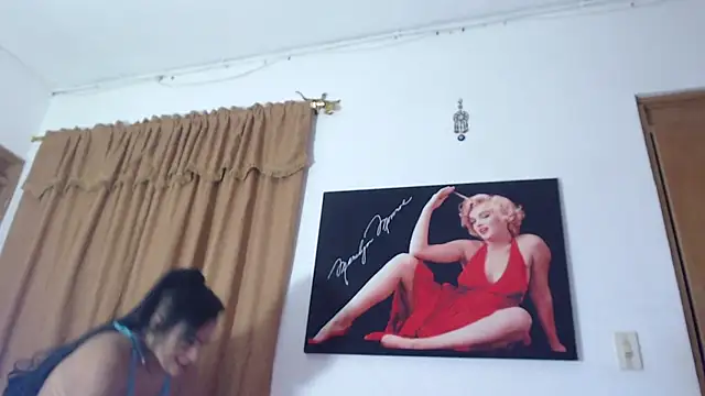 seleneh online show from January 2, 8:35 pm