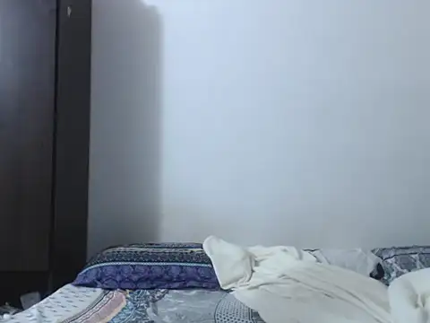 fastmilk online show from October 14, 3:57 pm