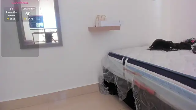 Amina hafsa online show from December 22, 9:01 pm