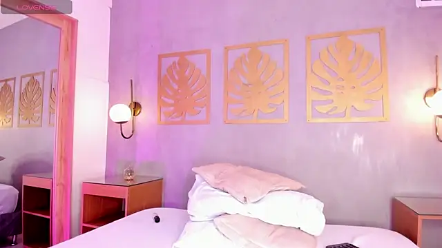 majo rosse  online show from February 25, 6:56 am