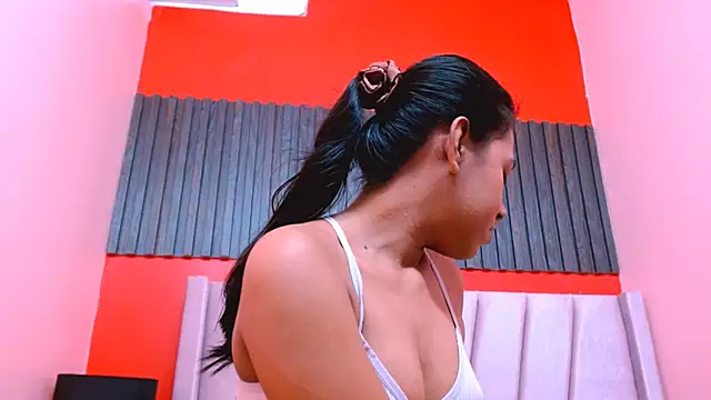 VeronicaRobles online show from June 30, 6:53 pm