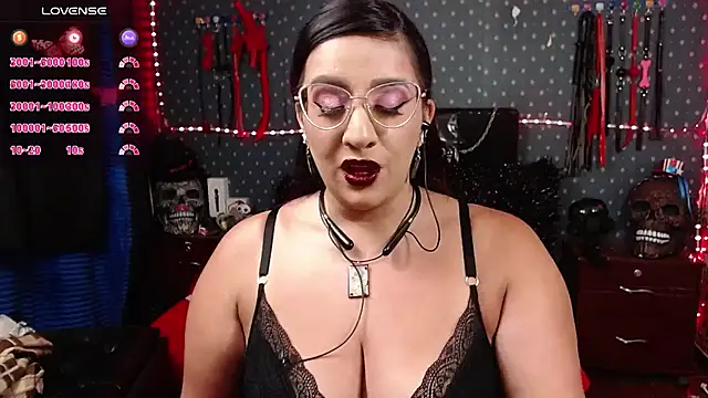andreafetishx online show from January 28, 11:28 pm