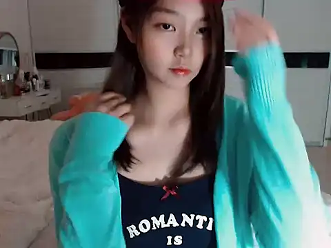 -Lucky Girl online show from December 13, 12:17 pm