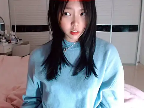 -Lucky Girl online show from January 7, 11:48 am