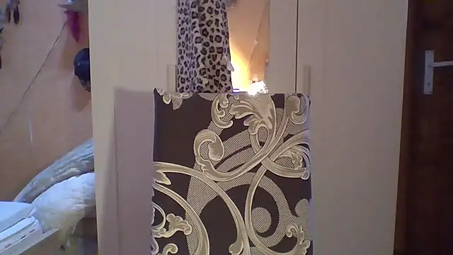 tmona1917 online show from September 11, 8:36 am