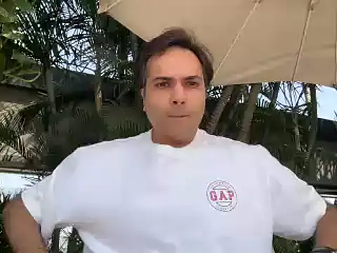 Snapshot of immog727 chatting on February 14, 6:43 am immog727 online show from February 14, 6:43 am