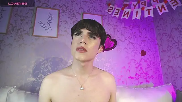 ChristianM 18 online show from February 11, 8:48 am