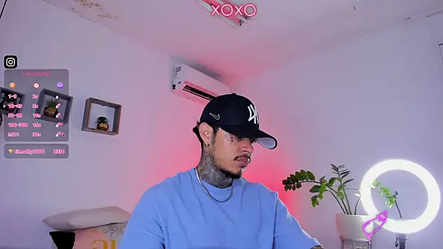 JordanSmiith  online show from January 19, 12:06 am