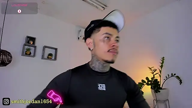 JordanSmiith  online show from February 27, 8:09 pm