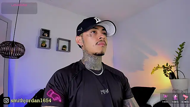 JordanSmiith  online show from March 12, 9:24 pm