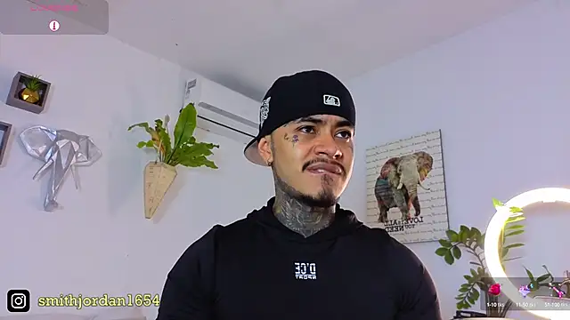 JordanSmiith  online show from September 26, 9:08 pm