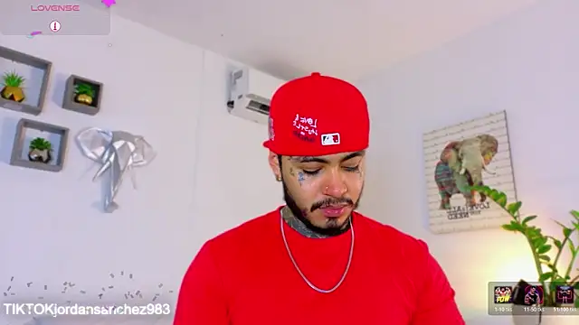 JordanSmiith  online show from March 5, 9:00 pm