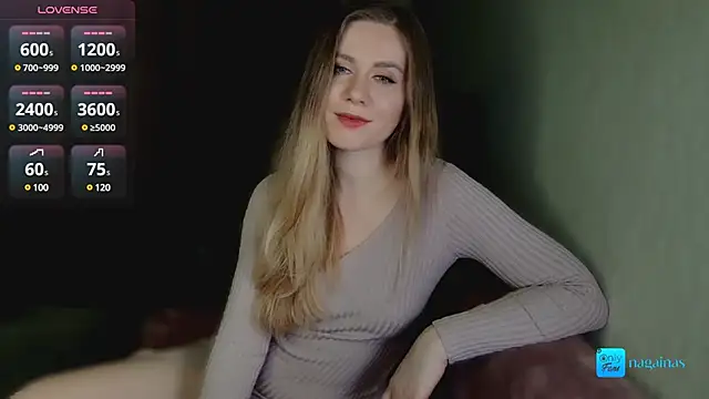 Snapshot of nagainas chatting on December 30, 12:43 am nagainas online show from December 30, 12:43 am