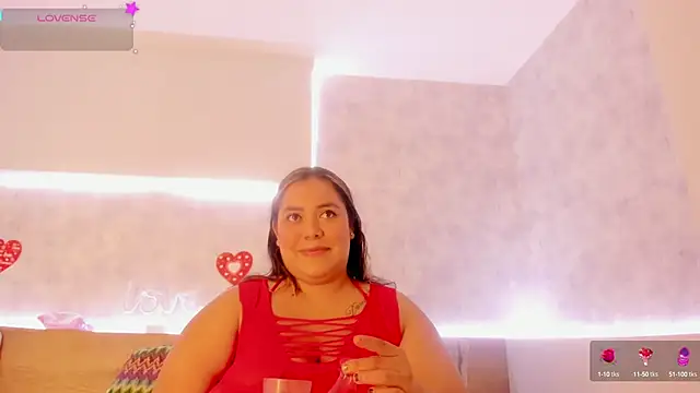 Snapshot of tatijara chatting on February 25, 3:42 am tatijara online show from February 25, 3:42 am