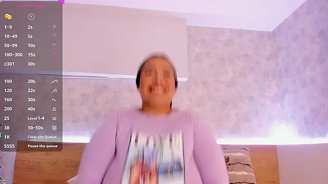 Snapshot of tatijara chatting on March 9, 3:22 am tatijara online show from March 9, 3:22 am