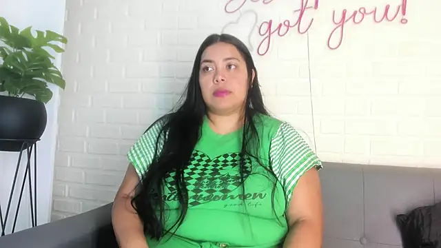 Snapshot of tatijara chatting on October 9, 7:12 pm tatijara online show from October 9, 7:12 pm