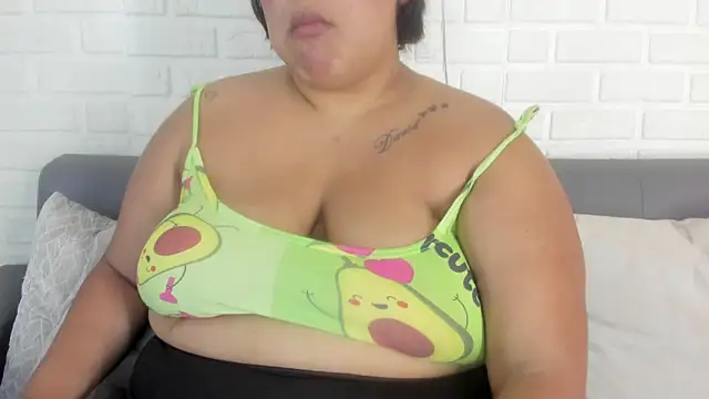 Snapshot of tatijara chatting on October 21, 7:03 pm tatijara online show from October 21, 7:03 pm