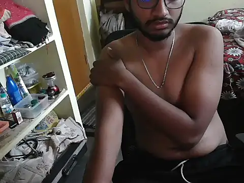 Snapshot of dineshcallboyhyderabad chatting on January 15, 7:17 pm dineshcallboyhyderabad online show from January 15, 7:17 pm