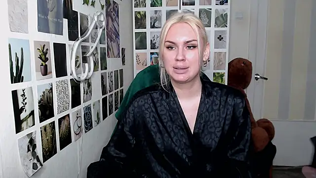 CapriScorpion online show from October 16, 11:44 am