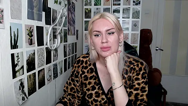 CapriScorpion online show from November 17, 12:22 pm