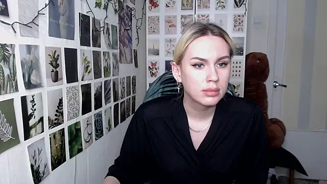 CapriScorpion online show from February 20, 2:06 pm