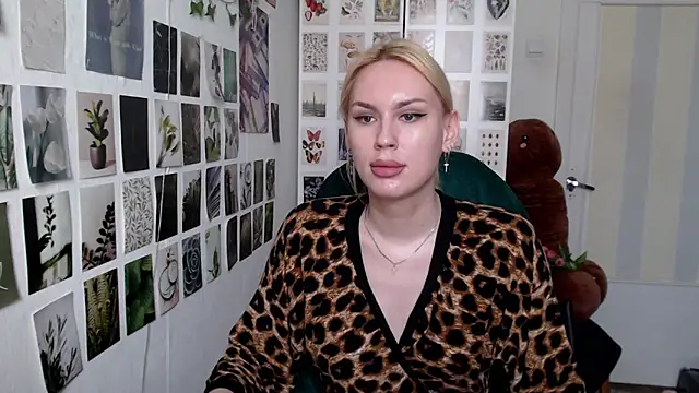 CapriScorpion online show from May 8, 11:26 am