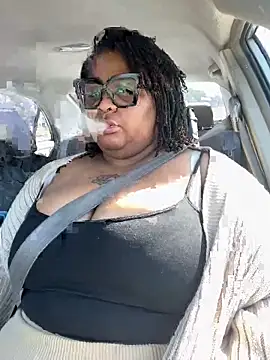 kweenxkarma online show from May 24, 6:35 pm