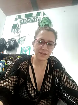 Snapshot of mademonsexy chatting on October 7, 2:53 am mademonsexy online show from October 7, 2:53 am