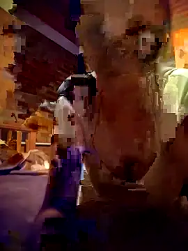 Snapshot of robertguada chatting on April 12, 10:48 pm robertguada online show from April 12, 10:48 pm