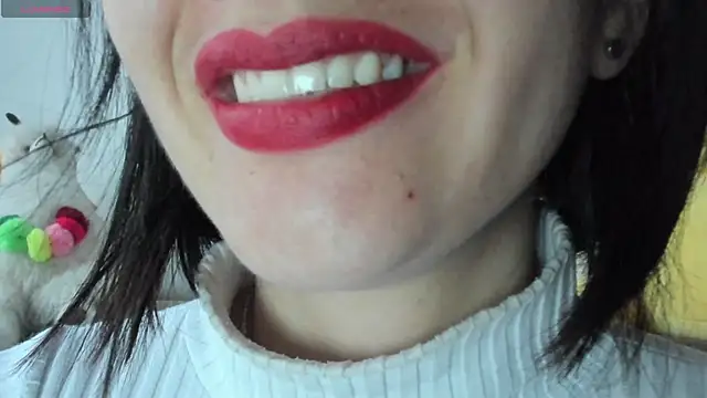 queen fetish online show from March 14, 11:45 am