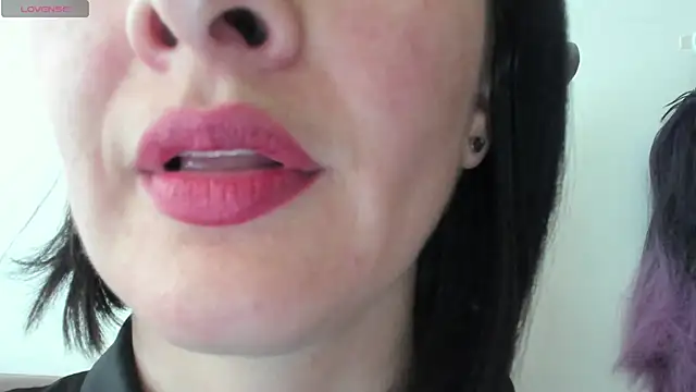 queen fetish online show from March 18, 8:26 pm