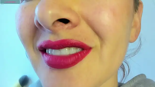 Snapshot of queen_fetish chatting on May 12, 7:00 pm queen fetish online show from May 12, 7:00 pm