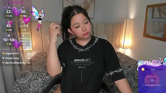 Atenea cuteee online show from December 27, 5:20 am