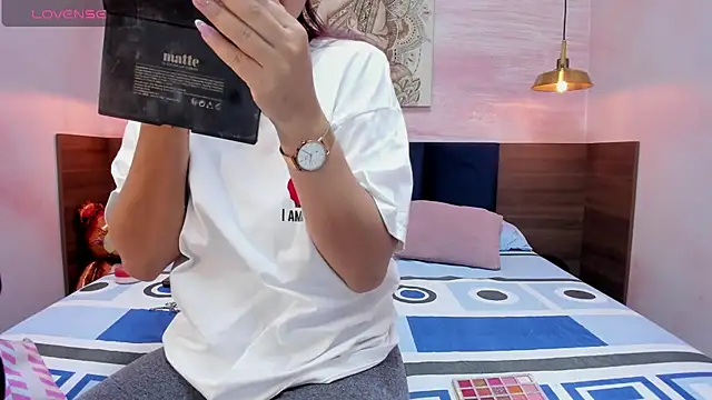 AnneDixie online show from February 20, 3:12 am