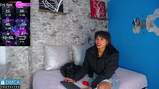Snapshot of CarolRodriguez_ chatting on February 15, 11:17 am CarolRodriguez online show from February 15, 11:17 am