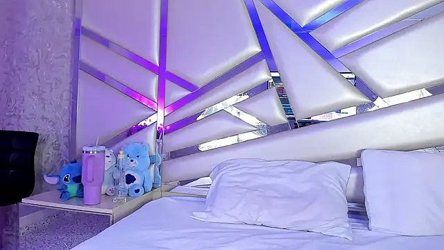 Snapshot of Miia002 chatting on October 3, 3:14 am Miia002 online show from October 3, 3:14 am