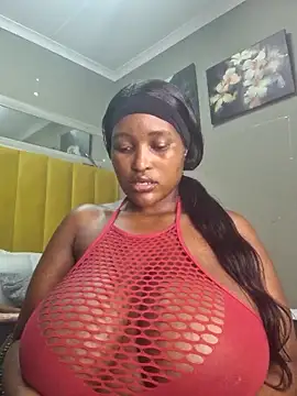 Snapshot of Bustygoddess32 chatting on February 27, 11:59 pm Bustygoddess32 online show from February 27, 11:59 pm