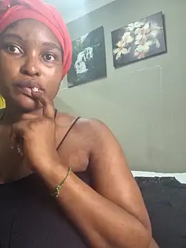 Snapshot of Bustygoddess32 chatting on March 4, 11:22 pm Bustygoddess32 online show from March 4, 11:22 pm