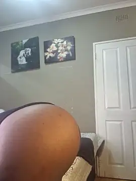 Snapshot of Bustygoddess32 chatting on March 16, 7:49 pm Bustygoddess32 online show from March 16, 7:49 pm