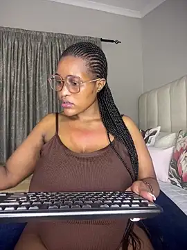 Snapshot of Bustygoddess32 chatting on September 9, 11:15 pm Bustygoddess32 online show from September 9, 11:15 pm