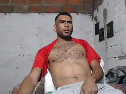 Snapshot of erik_alexander chatting on December 28, 5:12 am erik alexander online show from December 28, 5:12 am