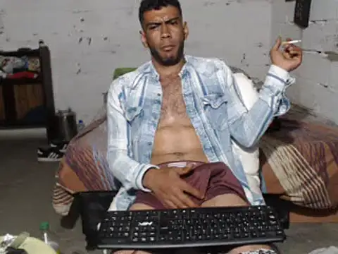 Snapshot of erik_alexander chatting on March 13, 3:22 am erik alexander online show from March 13, 3:22 am