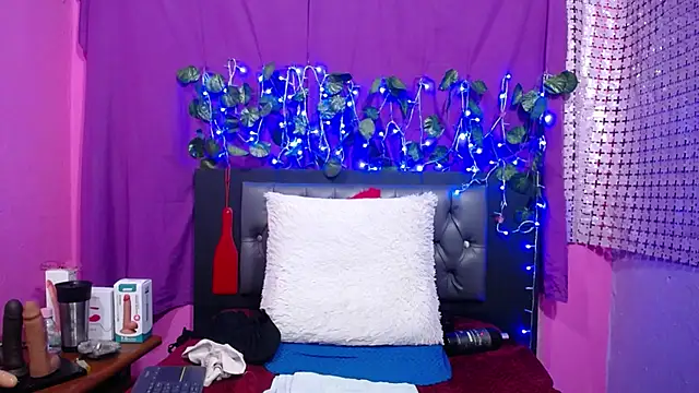 hazel 34 online show from December 29, 12:41 am
