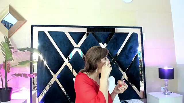 eva loreti online show from October 25, 3:47 am